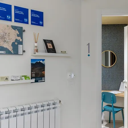 Town - Sicily Couette-café 4*